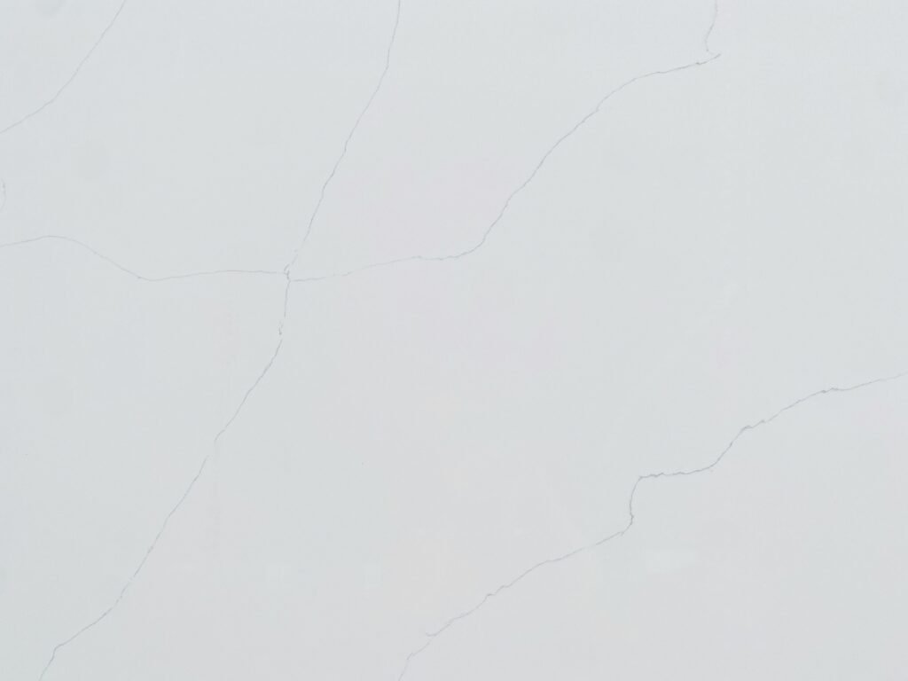 mx6101_calacatta_quartz_super_jumbo_quartz_slab_meritara_cambodia_quartz_factory