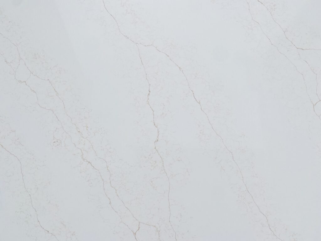 mx6107b_calacatta_quartz_super_jumbo_quartz_slab_meritara_cambodia_quartz_factory