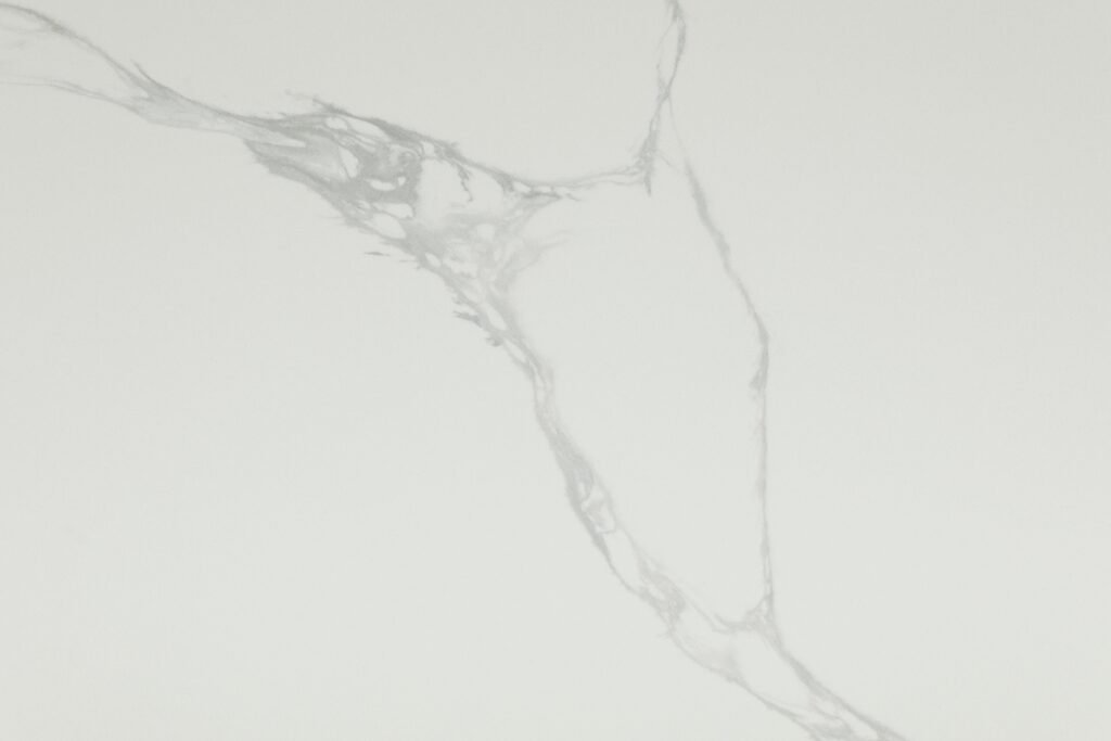 mx6205_calacatta_quartz_super_jumbo_quartz_slab_meritara_cambodia_quartz_factory