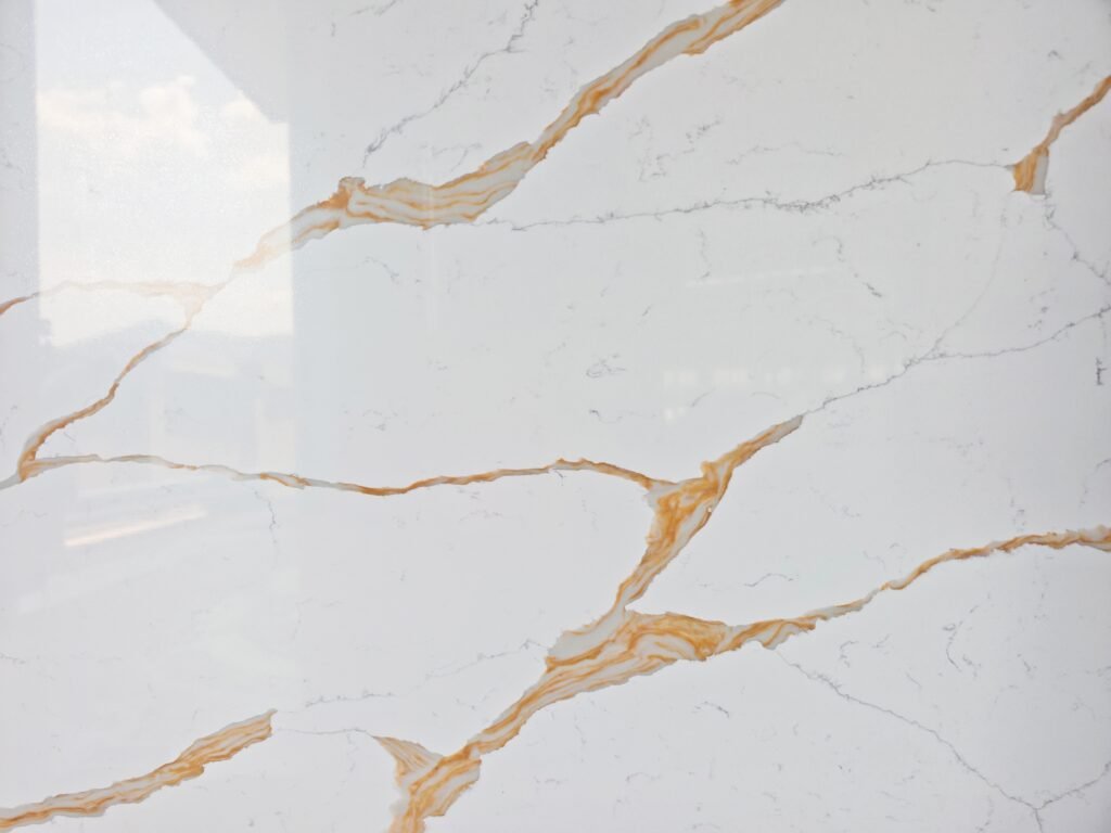 mx6308_calacatta_gold_calacatta_quartz_meritara_cambodia_quartz_factory