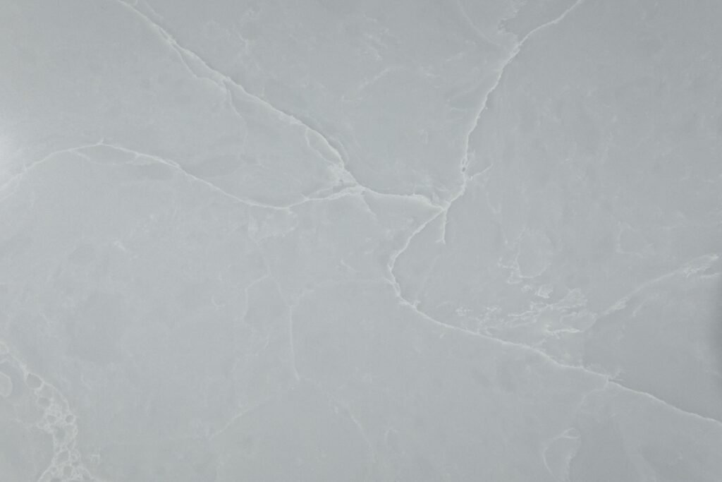 mx8107_low_silica_quartz_stone_slab_quartzite_inspire_quartz_cambodia_super_jumbo_quartz_slabs